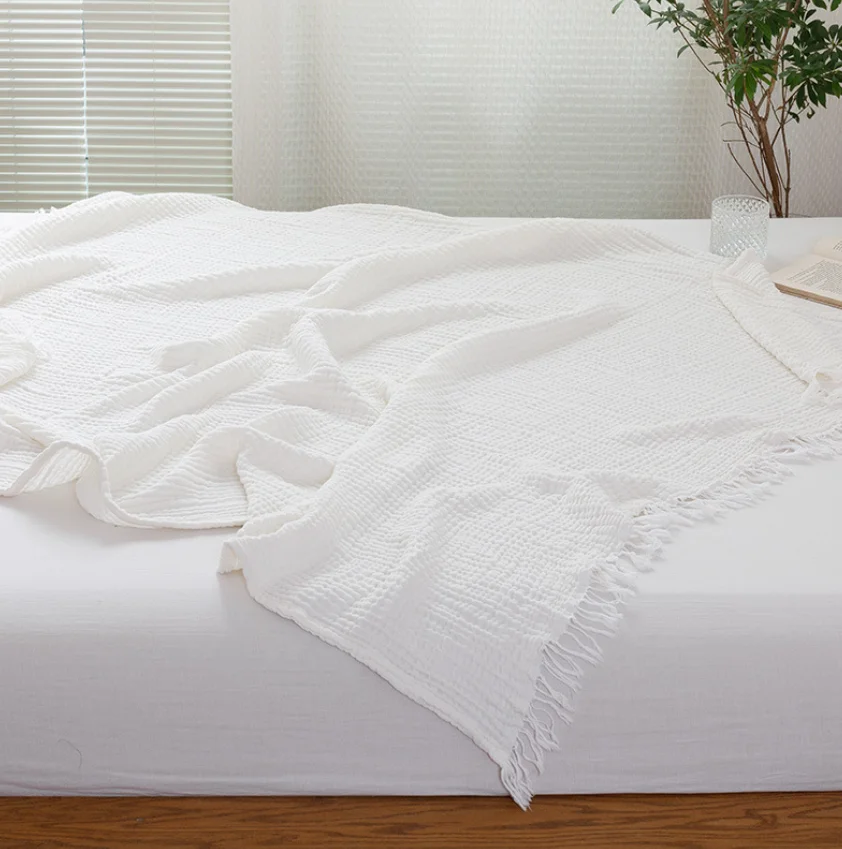 Soft Thick Reversible  100%  Cotton  gauze  4-Layers Fringed  wrinkle Muslin Throw Blanket For Adult or Kids