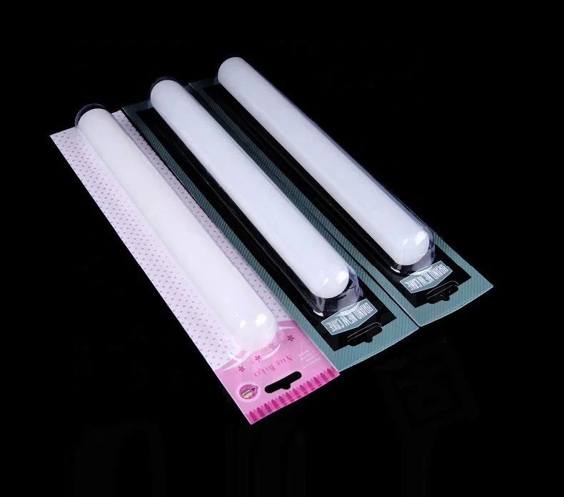 Пластиковая скалка для