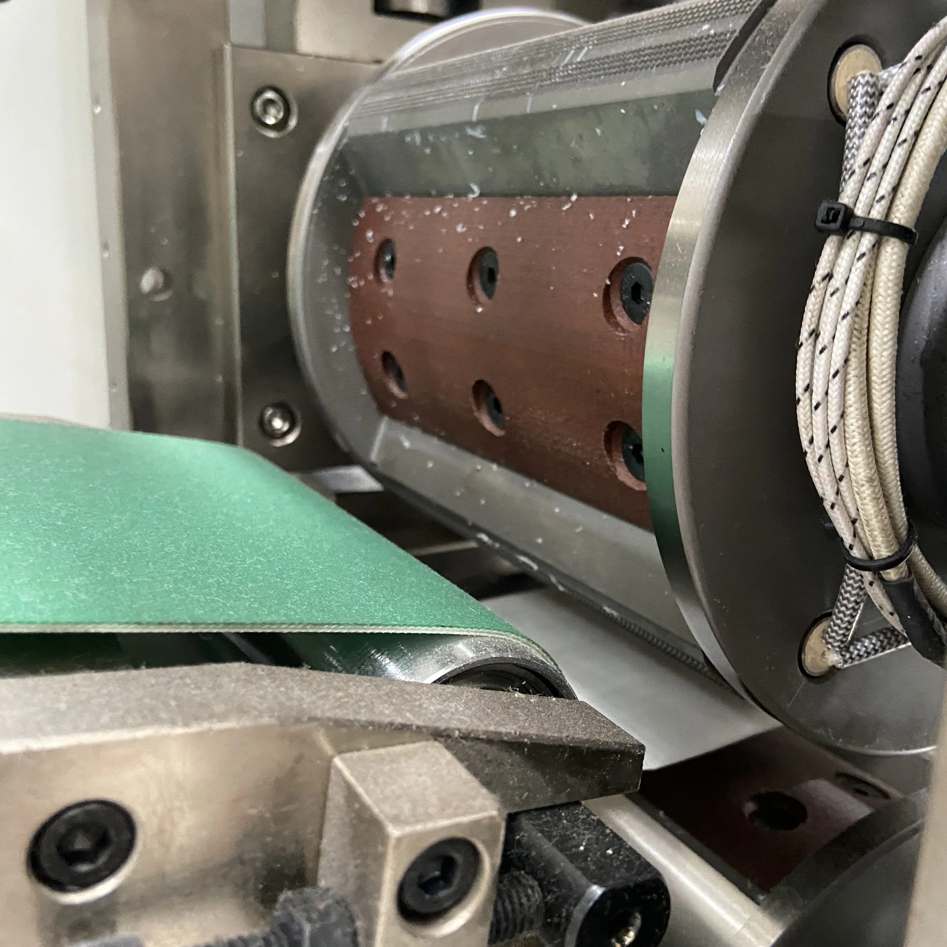 sanitary napkin vending machine parts production line