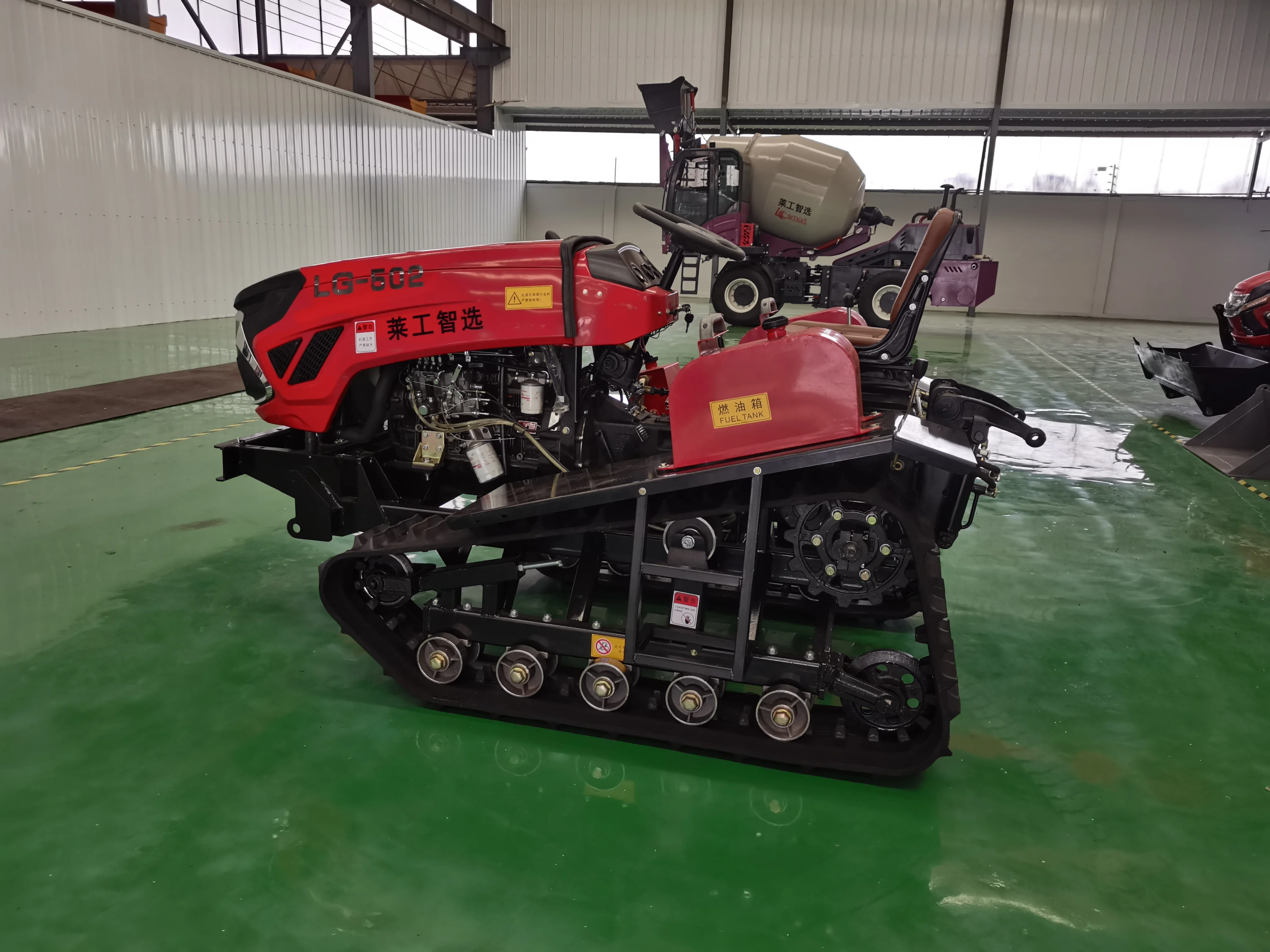 Flood Drought Track EPA Agricultural Tractors Swamp Crawler Tractor In Sale UK