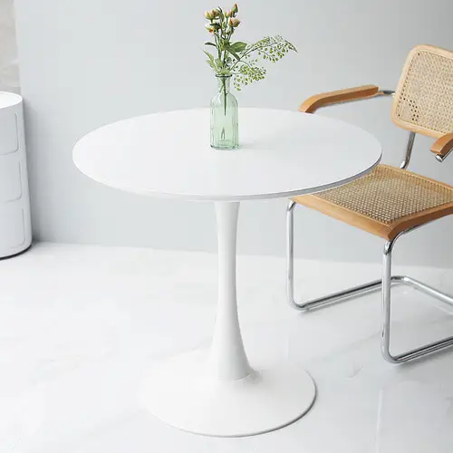 Simple Durable Design Home Furniture Dinner Table Round White Black MDF Tulip Dining Tables for Restaurant