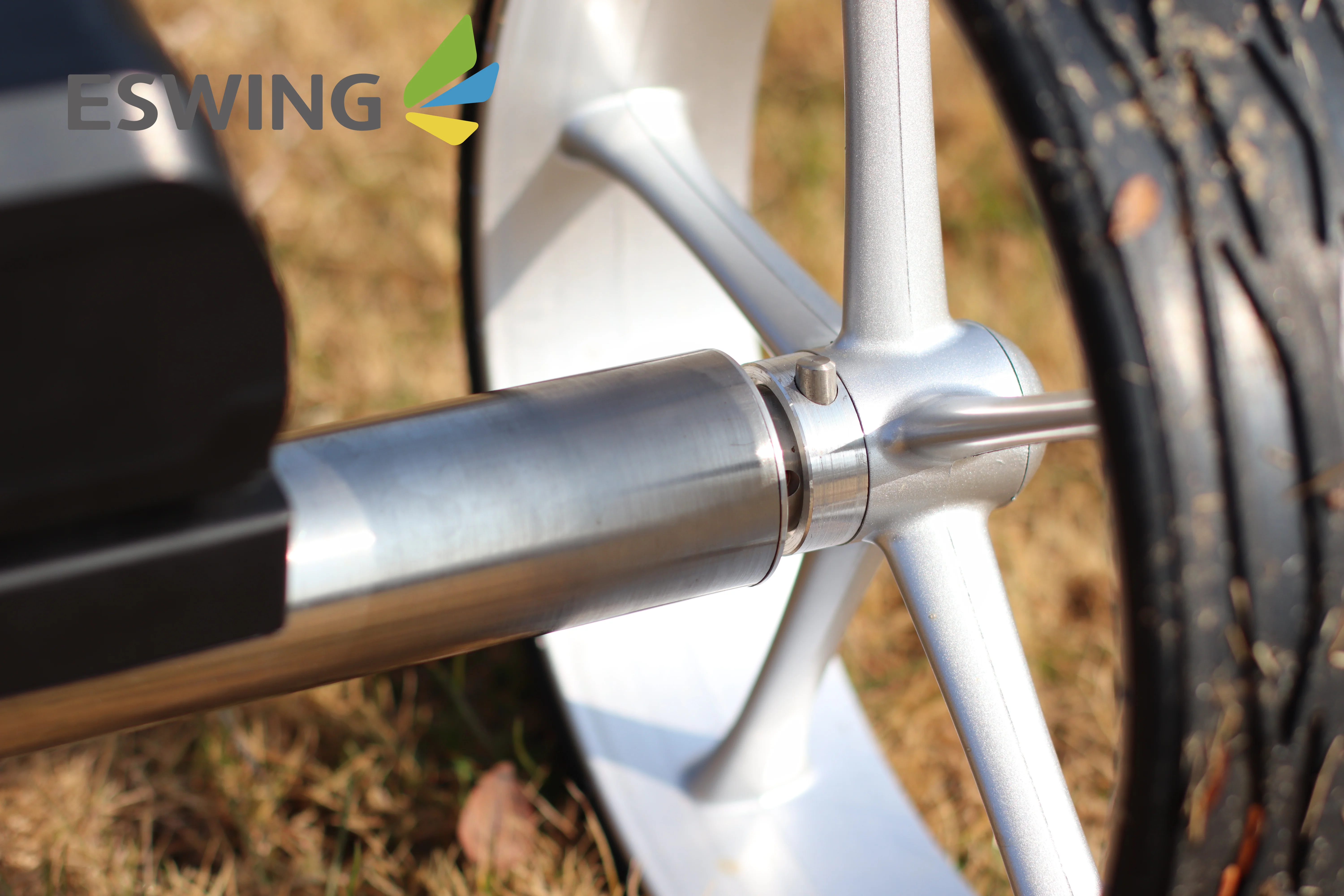 Factory Priced 24V 10Ah Follow Me Remote Control Foldable Golf Club Electric Trolley Cart  for Sale