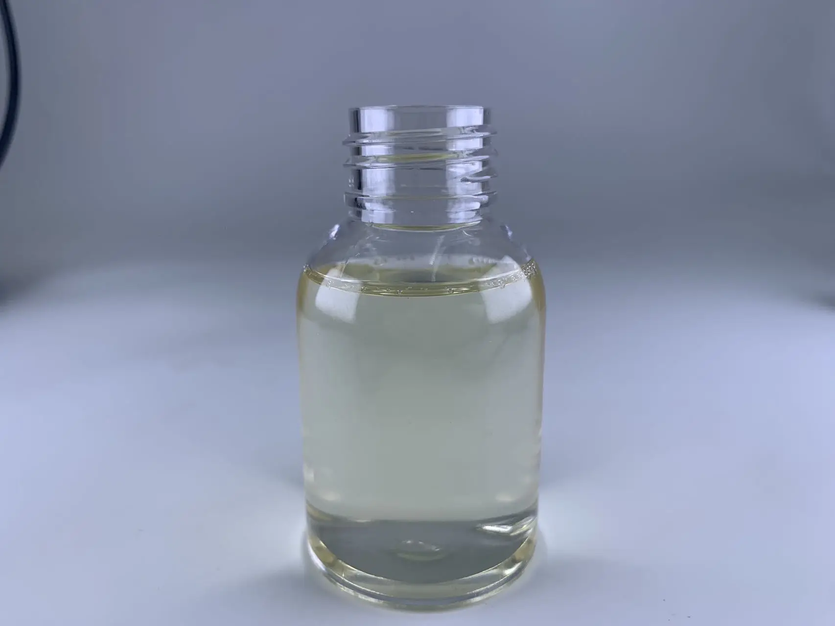 BAREMUL-18 W/O type non-ionic polymer paraffin oil and vegetable oil good stability not easy to be oxidized emulsifier