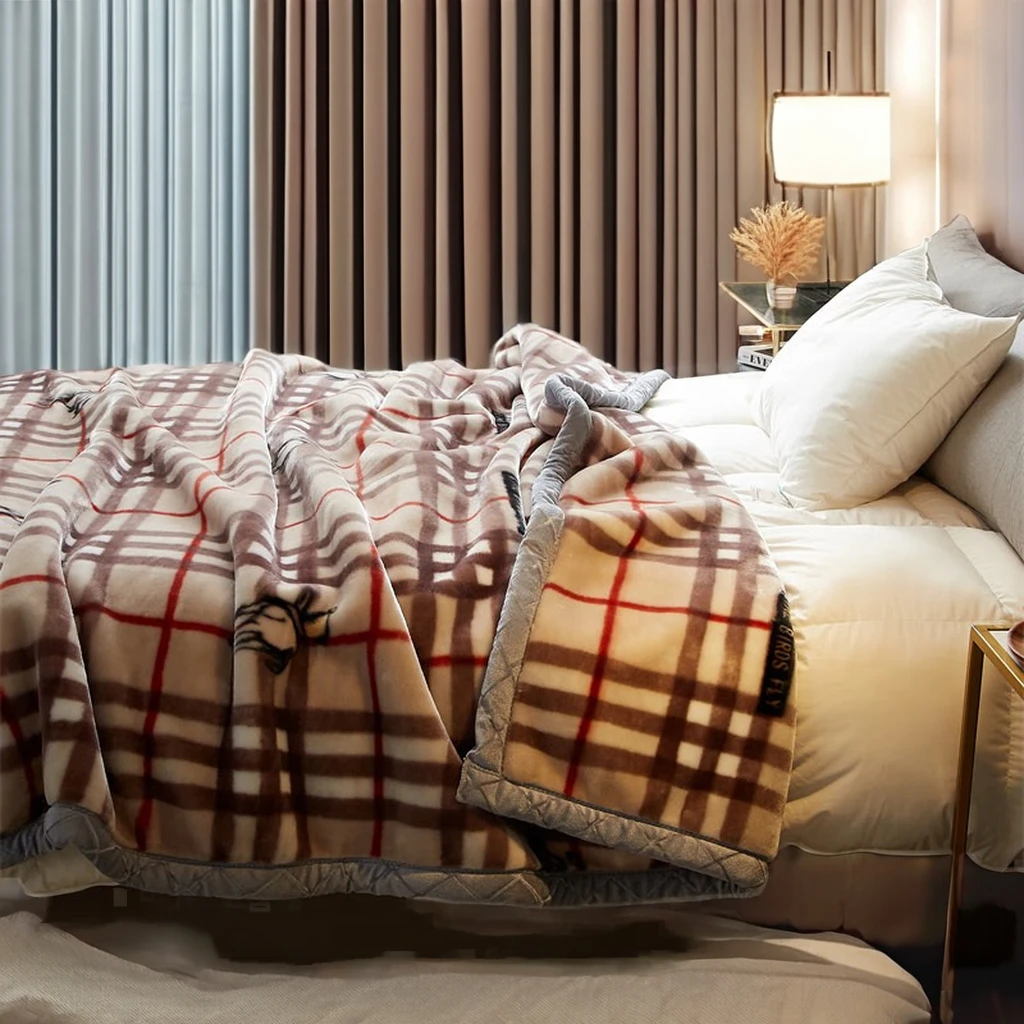 4 шт. простыня в клетку 5 кг