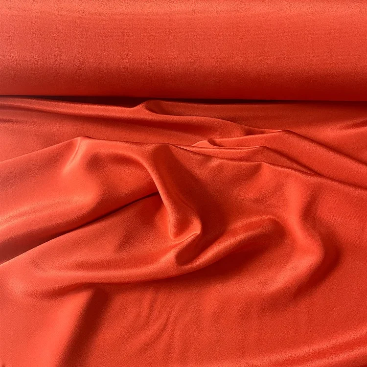 Wholesale High Quality Silk Crepe De Chine  Fabric Professional Silk Fabrics Manufacturer 100% Silk Crepe Fabric
