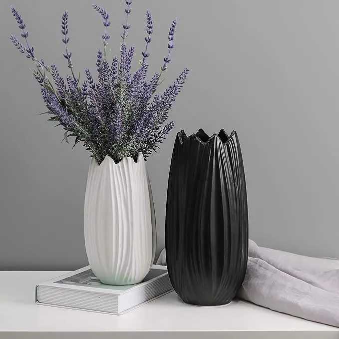 Simple Nordic Ceramic Vase Regular Shape Chinese Porcelain Vases Black White Ceramic Ornaments Home Home Decor Vase