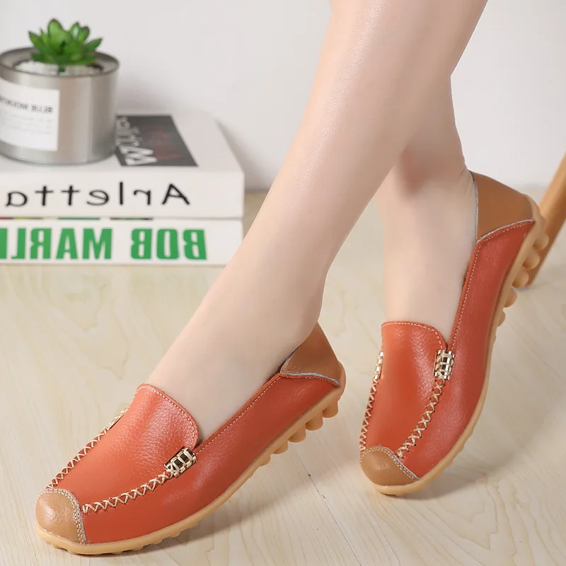 
Wholesale new large size single shoes leather lace flat casual comfortable mother nurse shoes 