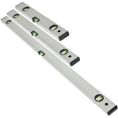 Инструменты и аппаратные средства линейки уровня алюминия