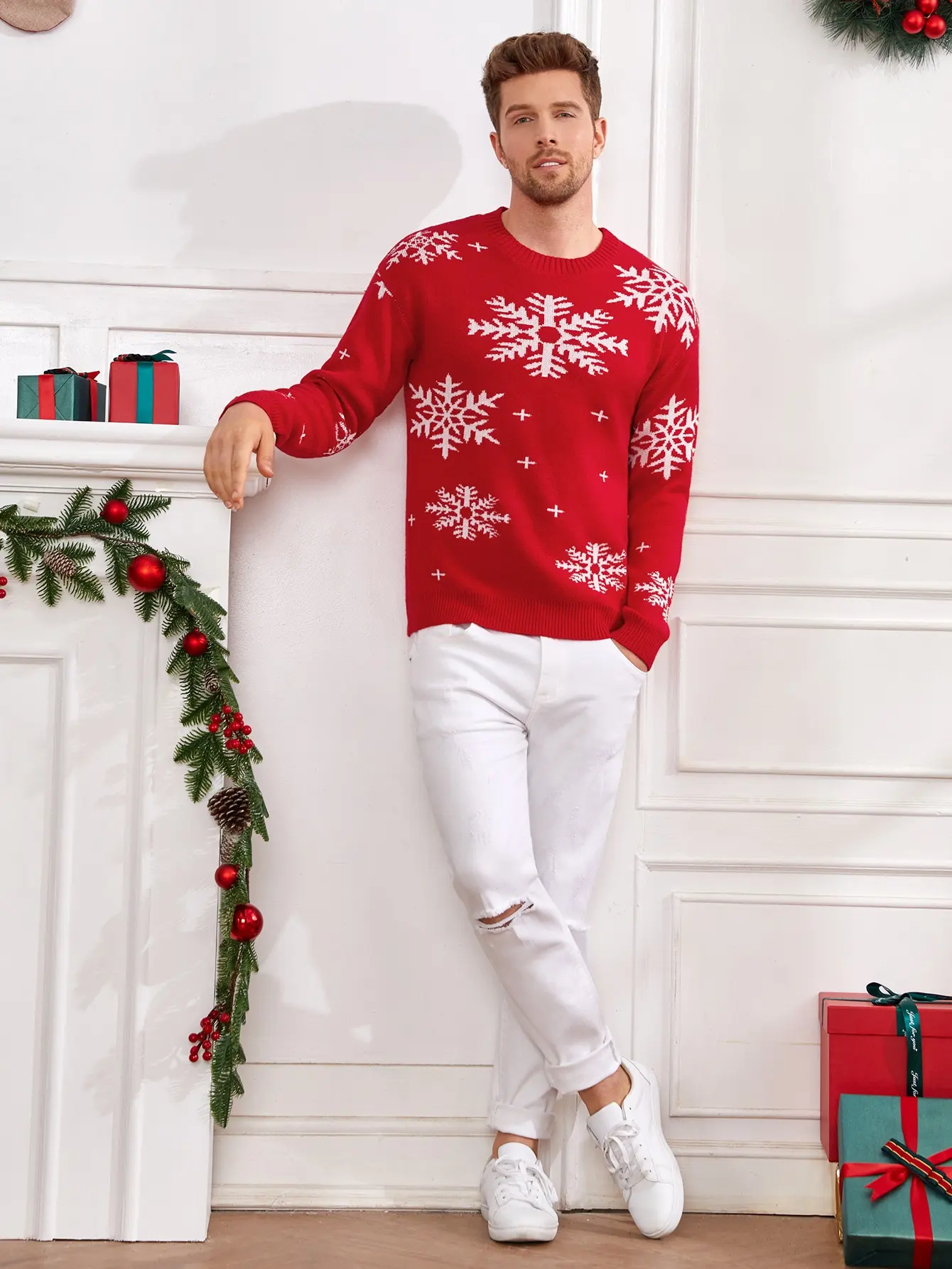 Customized Winter Red Christmas Knit Sweater Round Neck Long Sleeve Jacquard Men Snowflake Pattern Sweater