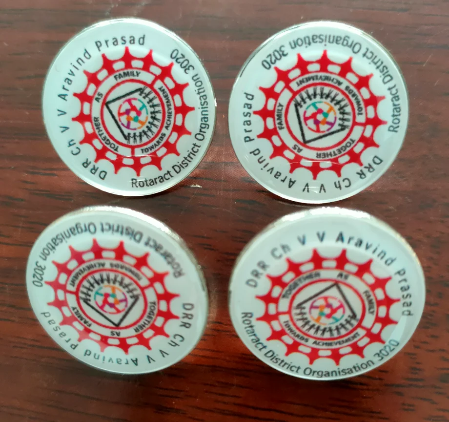 
25 mm round glitter indian blank and printed letter school or company metal pin holden badges 