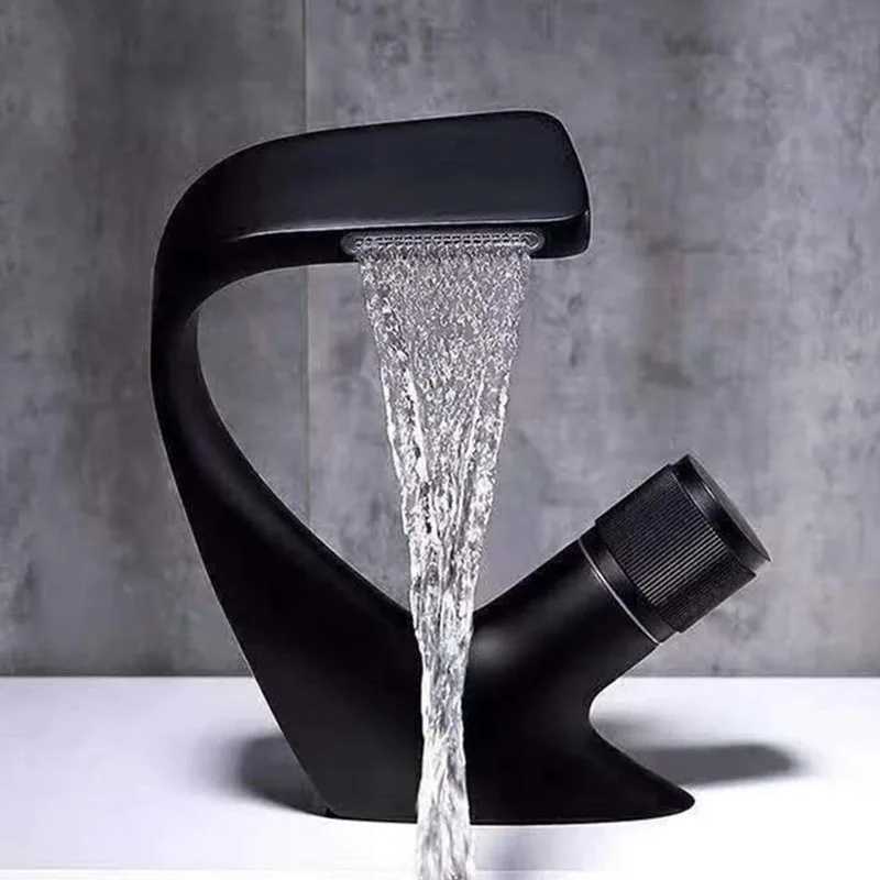 Hot Selling Single Hole High Quality  Deck Mount Basin Mixer Tap Brass Waterfall Faucet Chrome Modern Ceramic Traditional