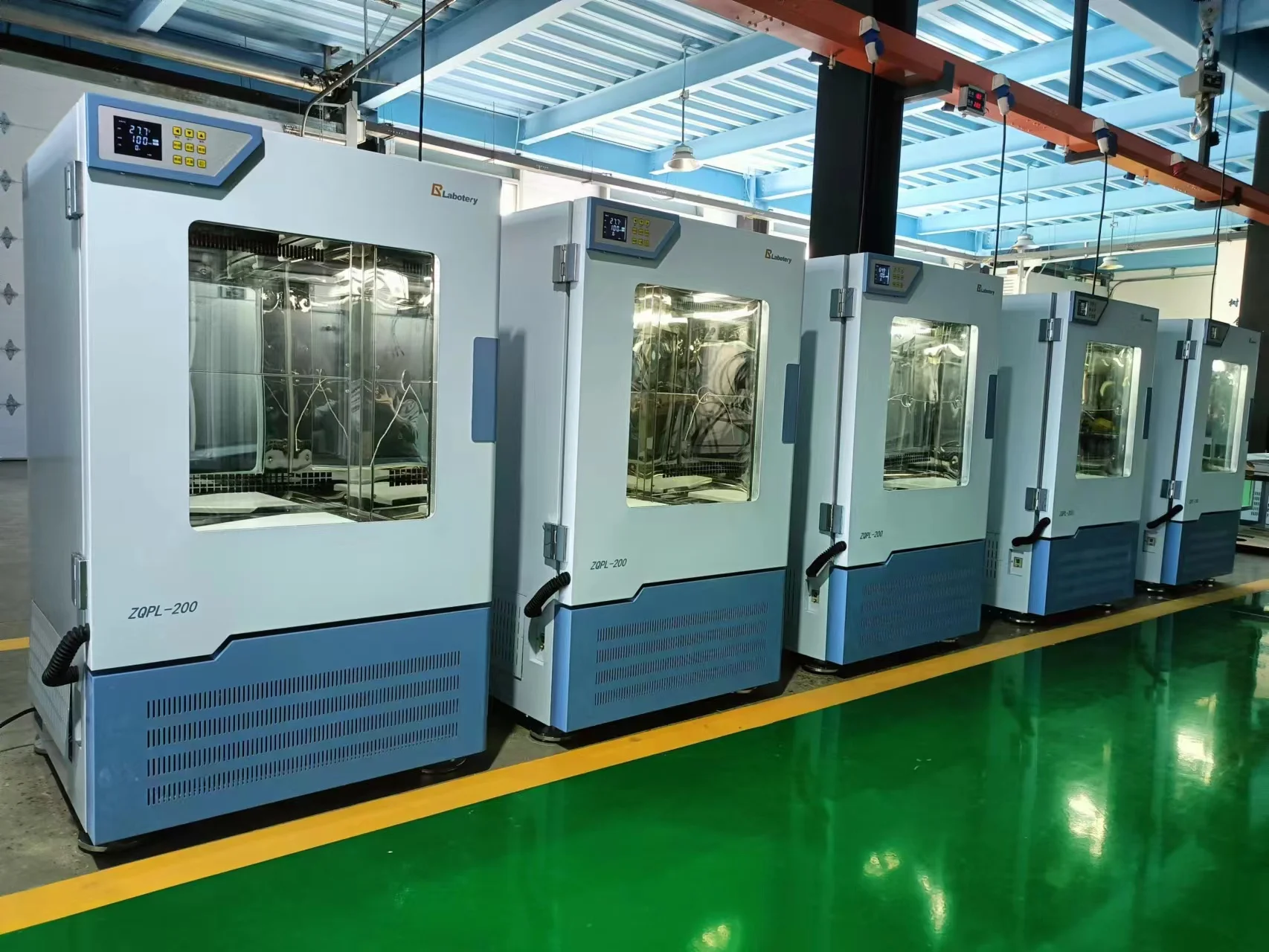 Laboratory microbiology Precision orbital CO2 input light control cell culture thermo flask shaker incubator