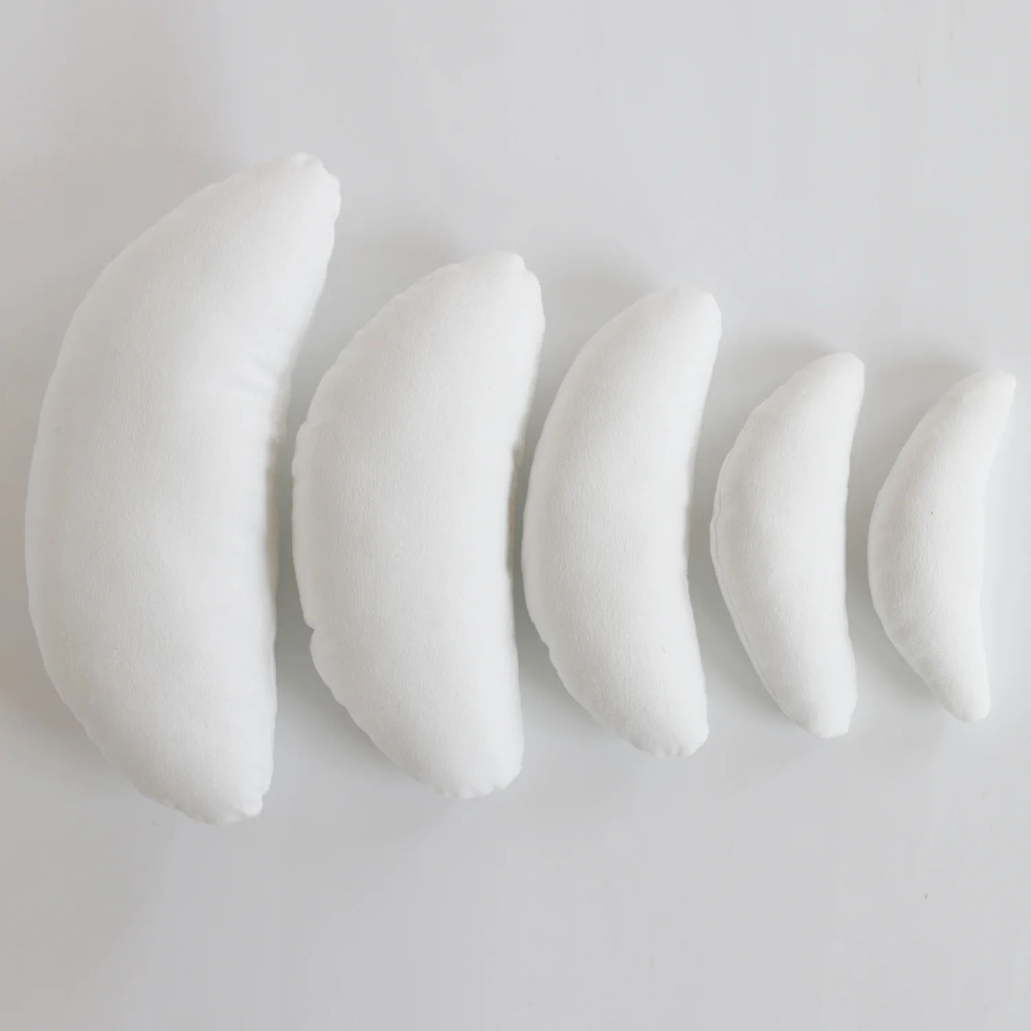 5pcs Newborn Baby Photography Props Moon White Pillow Posing Props Newborn Basket Filler