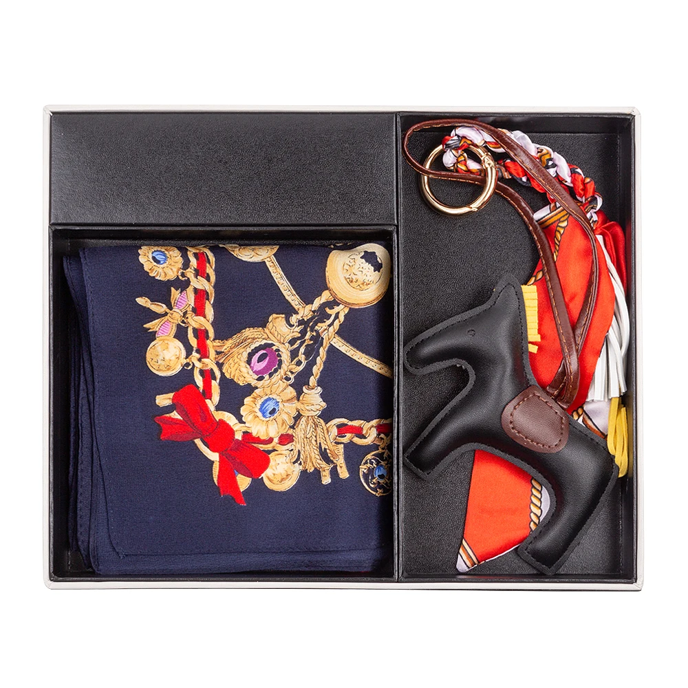 
New gift set silk scarf and key chain gift set for women Christmas gifts 