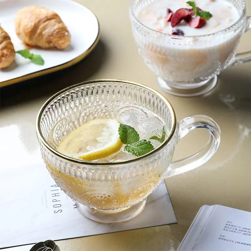 Spot wholesale wide mouth drinking glass 13oz tea cup round milk glass water cup with handle