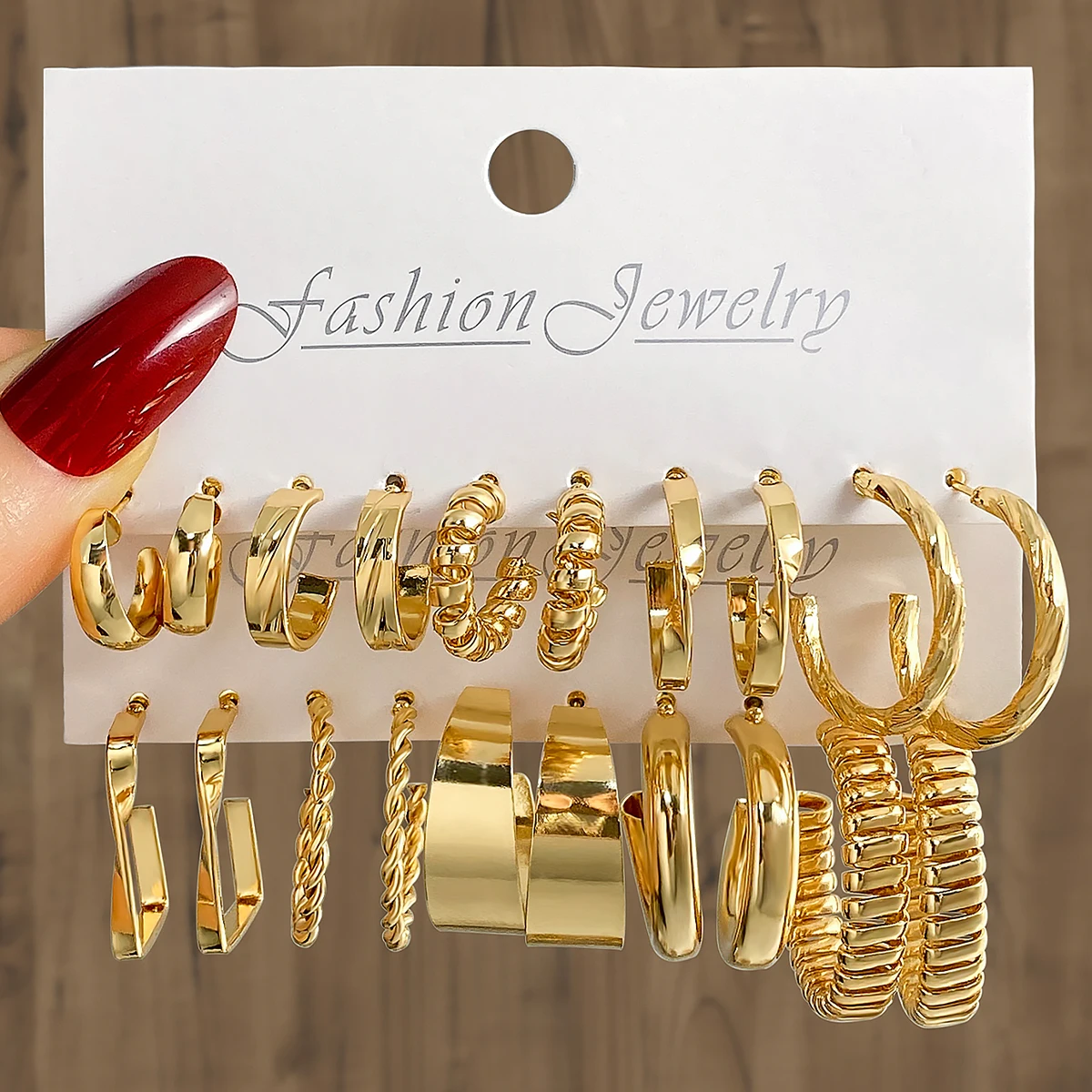 Custom 2024 New Trend Gold Pearl Metal Silver Plated Drop Earrings Heart Butterfly Hoop Earrings Set for Women Jewelry Gift