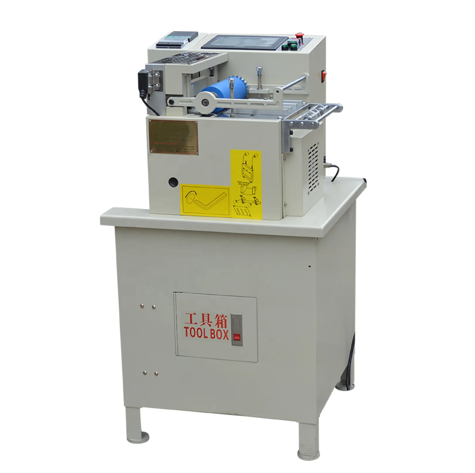 Automatic polyester rope hot cutting machine