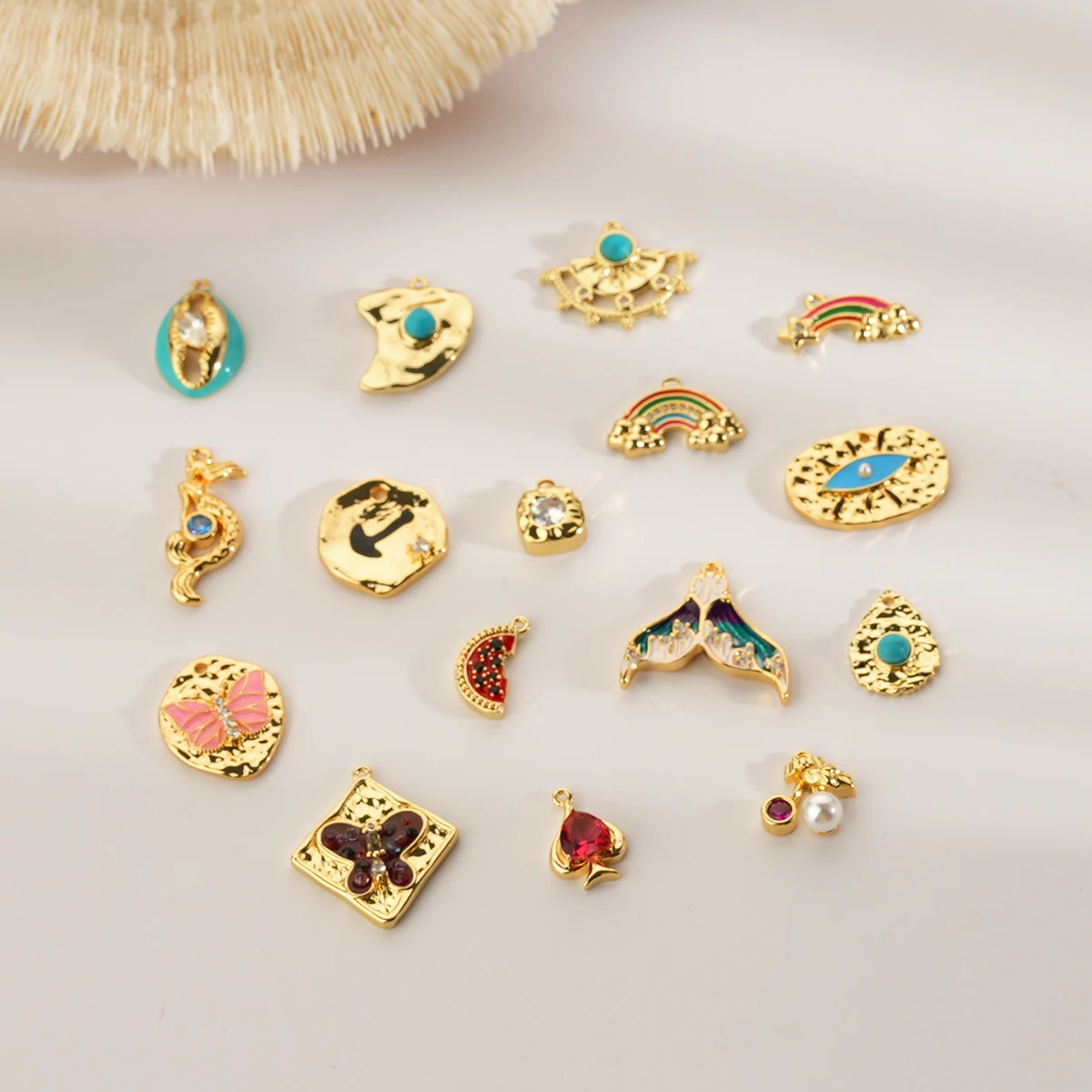 Hot Selling Bohemian Style Copper Turquoise Pearl Crystal Accessories Pendant Charms For Jewelry Making