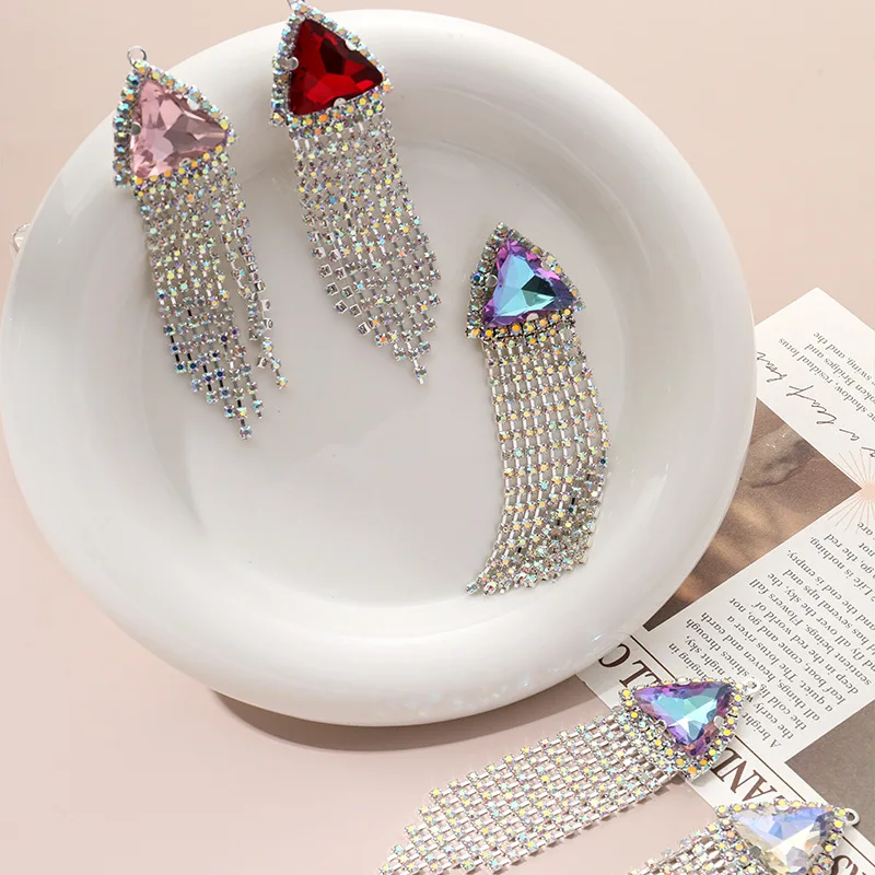 SZ Wholesale Triangle Shape Perforated Sew on drill claw rhinestones crystal buckle for Earrings Jewelry clothing accessories