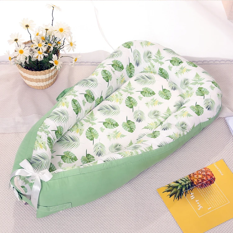 Famicheer BSCI portable removable carry nest baby sleeping for newborn babies