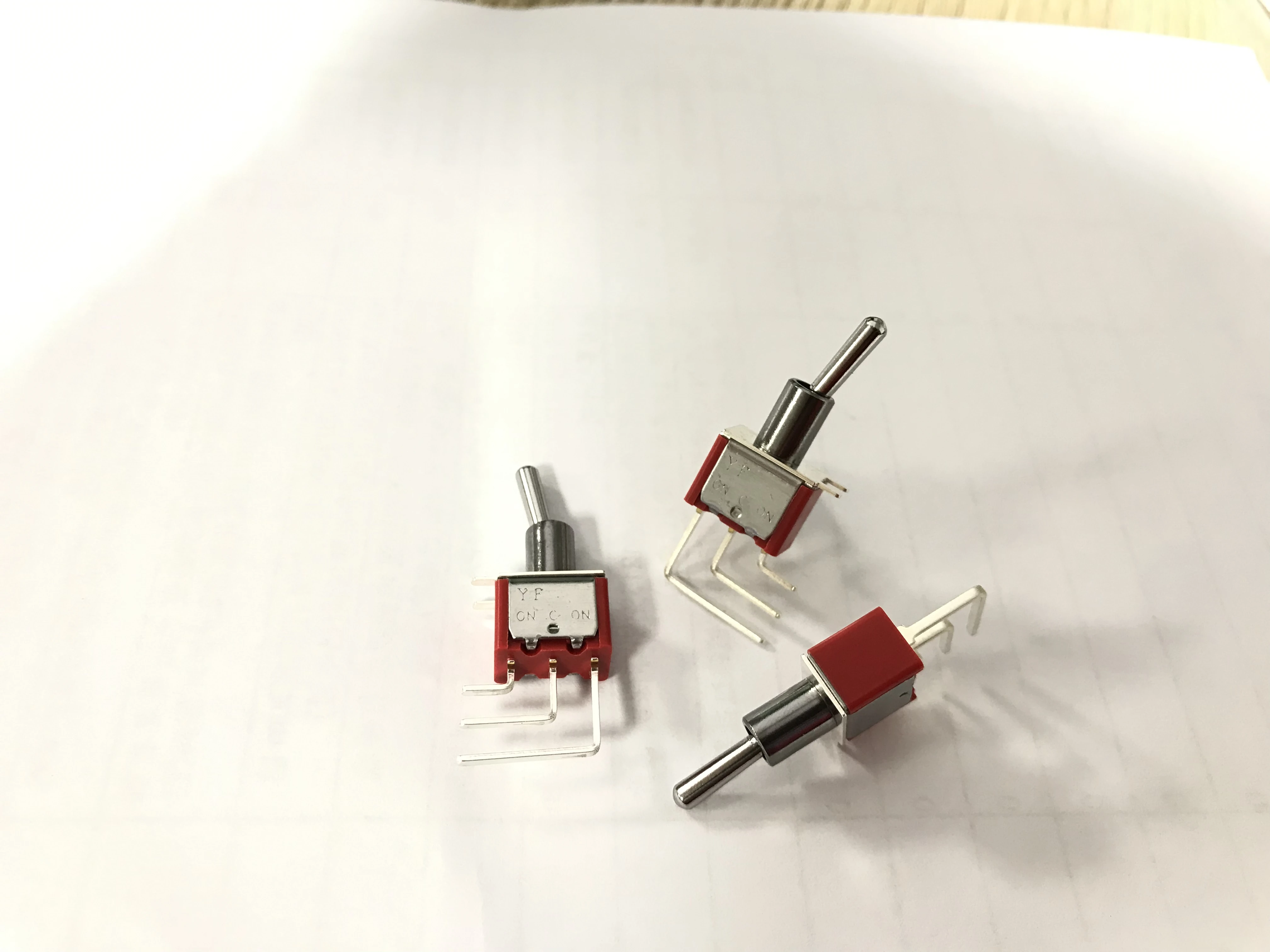 13*8 ON-NONE-ON Three needles with curved legs on the side toggle light switch momentary toggle switch toggle switch