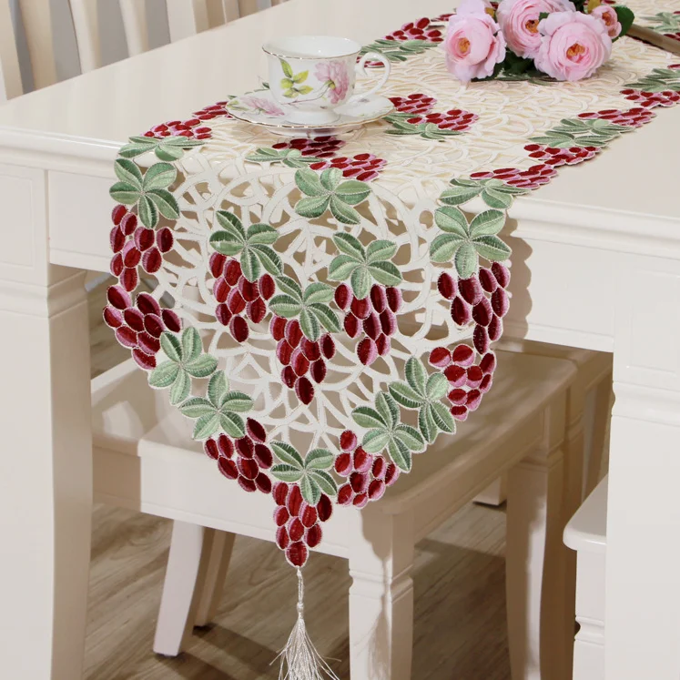 SIPEIEN Grape Table Runner flower fruit handmade table runner for Dining Room Kitchen table runners hot