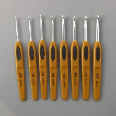 
8pcs crochet needle set orange plastic metal durable practical crochet hook knitting needle set 