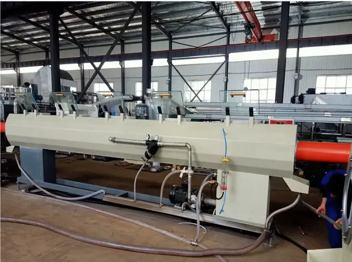 Professional HDPE Plastic Pipe Making Machine Line PE Pipe Extruder Machine For Plastic