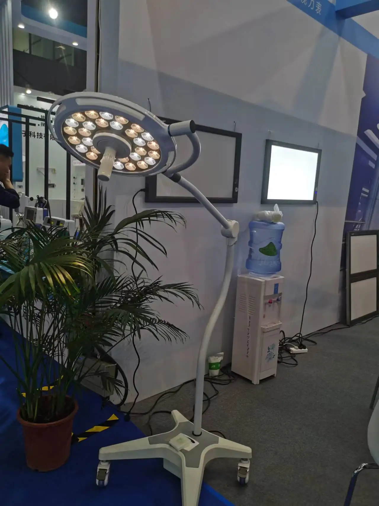 China Wholesale OEM Service Cheap Medical cosmetic light Hospital Gynecological Examination light