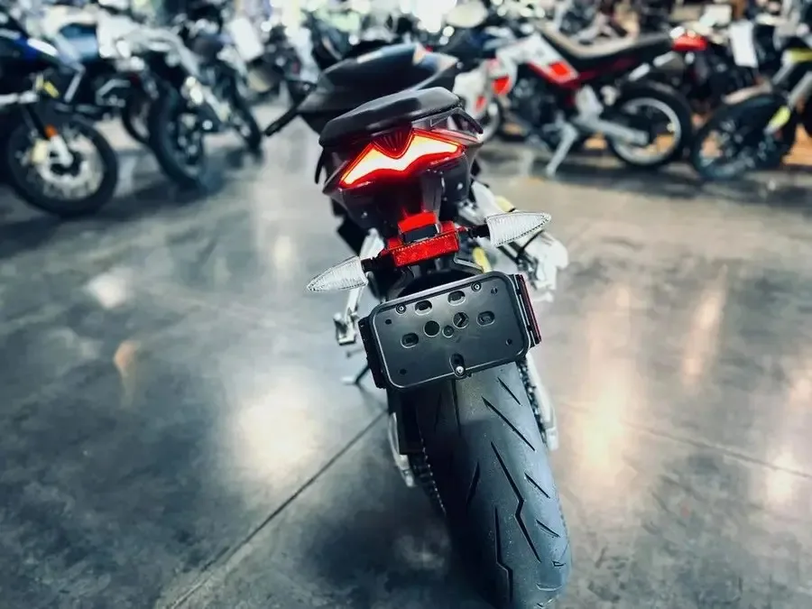 Купить 2024 Aprilia RS 660 новый спортивный мотоцикл готов к отправке