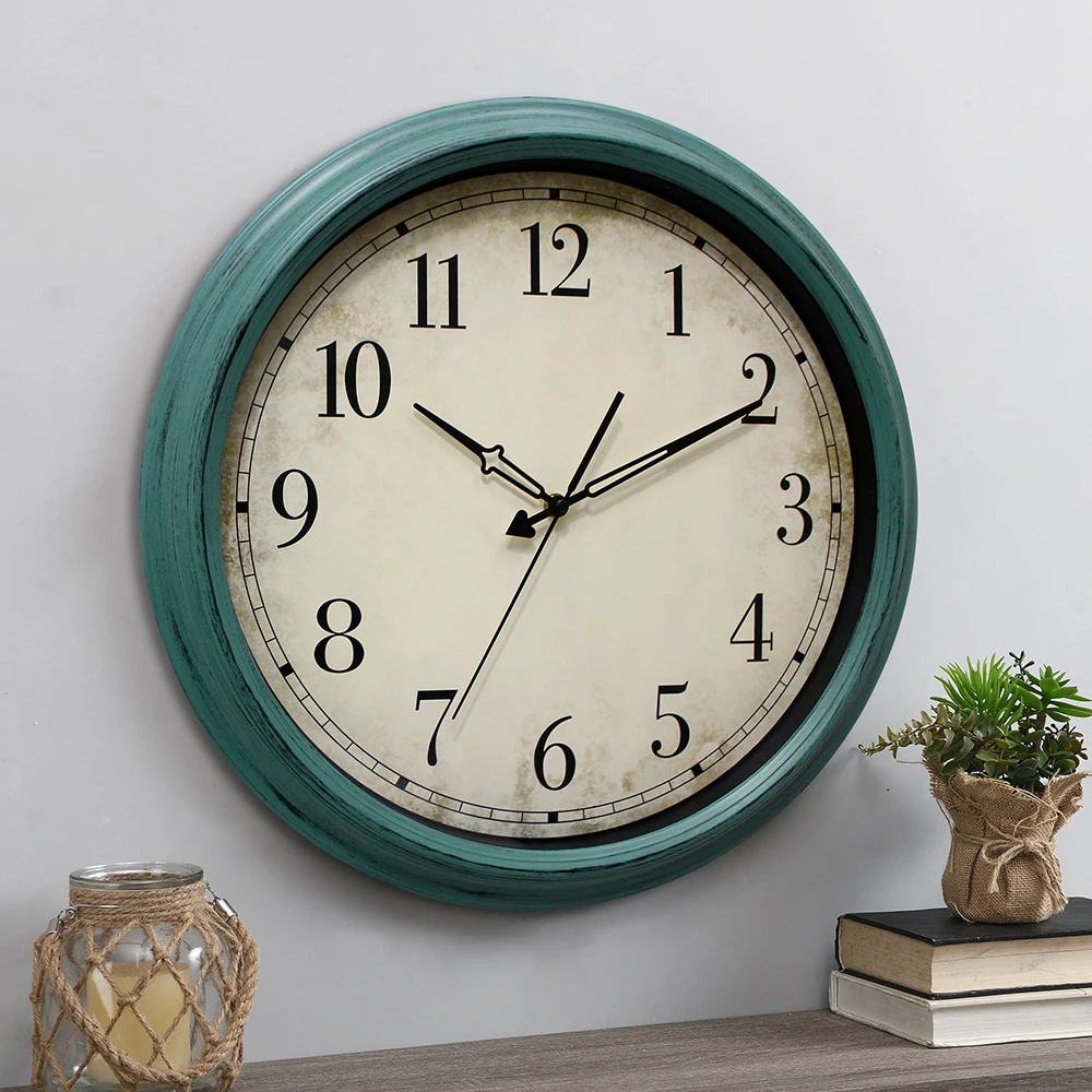 Minimalist Design Home Decor Wall Clock Round Green Vintage Embossed Shape Plastic Wall Clock