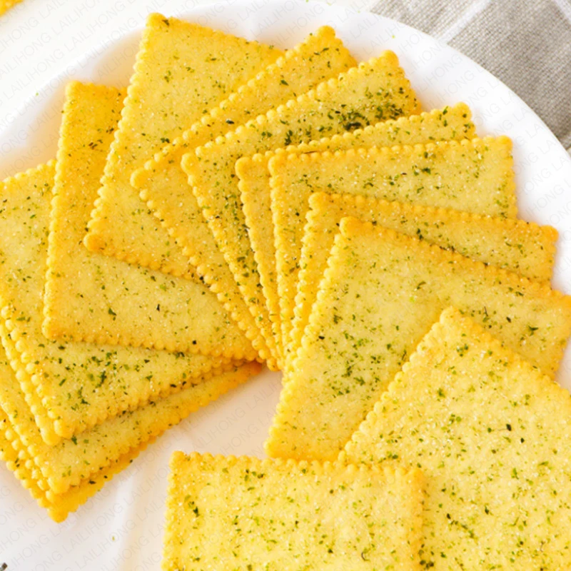 OEM salty biscuit cracker Casual snacks halal seaweed thin biscuits