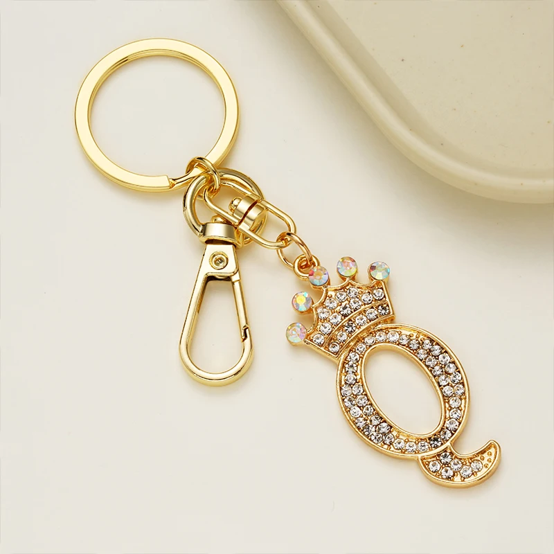 New metal alloy diamond 26 English crown letter keychain Fashion all-match key accessories Small gift ornaments wholesale