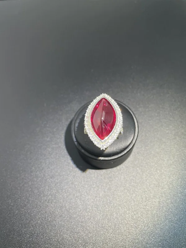 2021 new jewelry supports drop shipping Support traceability 925 Silver Horse Eye Ruby Ring
