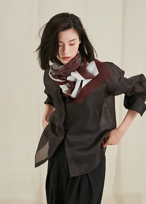 Custom 100*100cm Digital Printing 100% Silk Scarf Custom Ladies Women Designer Inspired