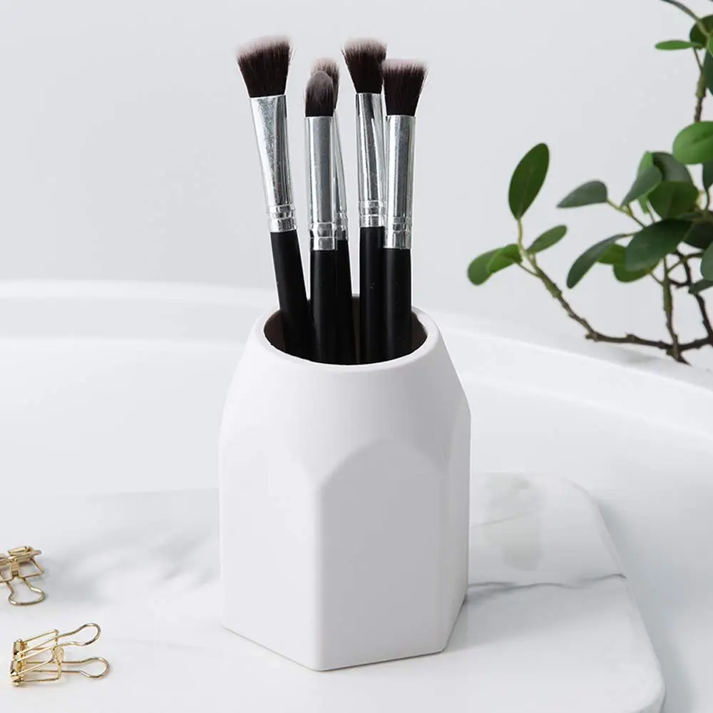 Promotional Creative Makeup Brush Holder Design Durable Silicone Pen Pencil Holder