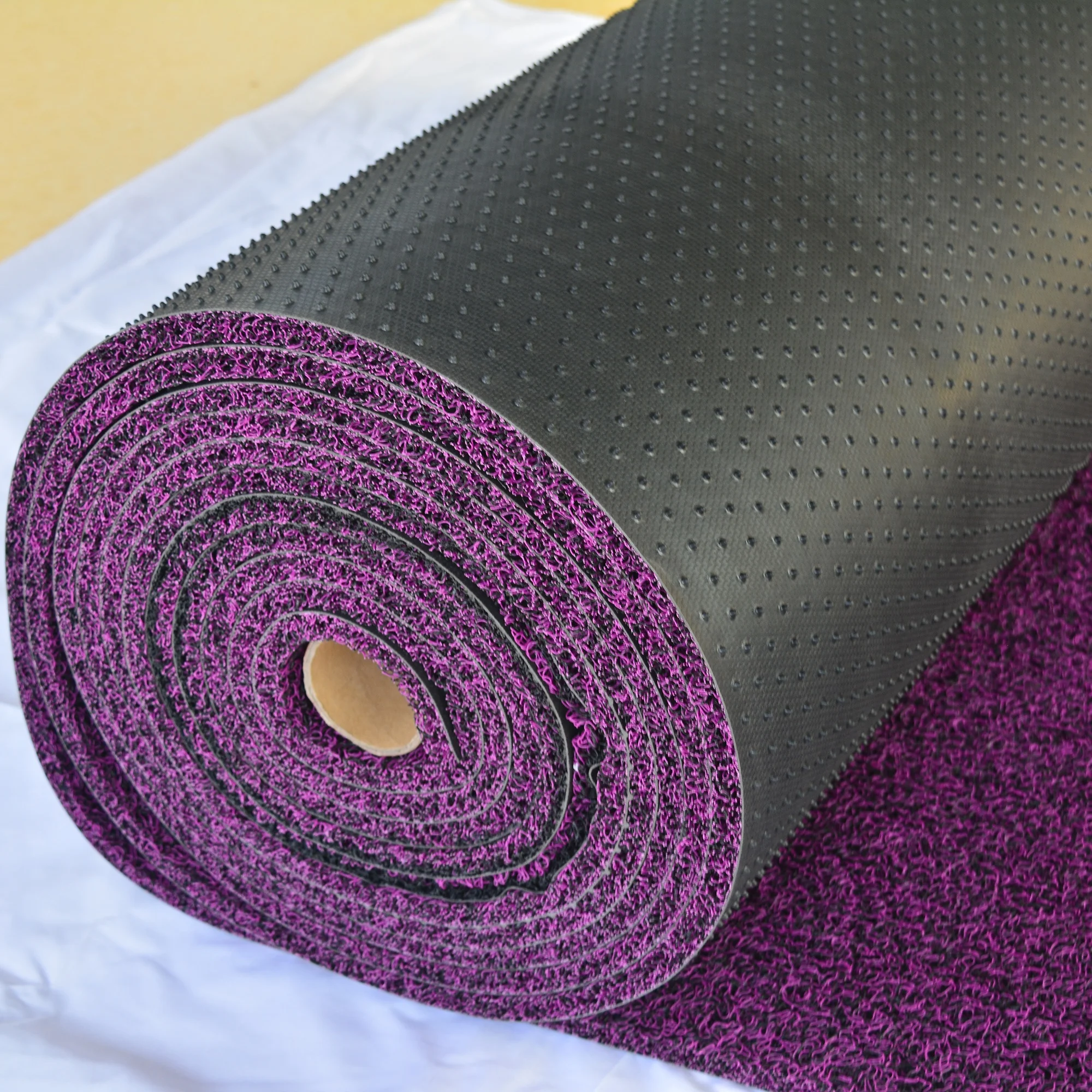 freely cut PVC cushion car mat roll