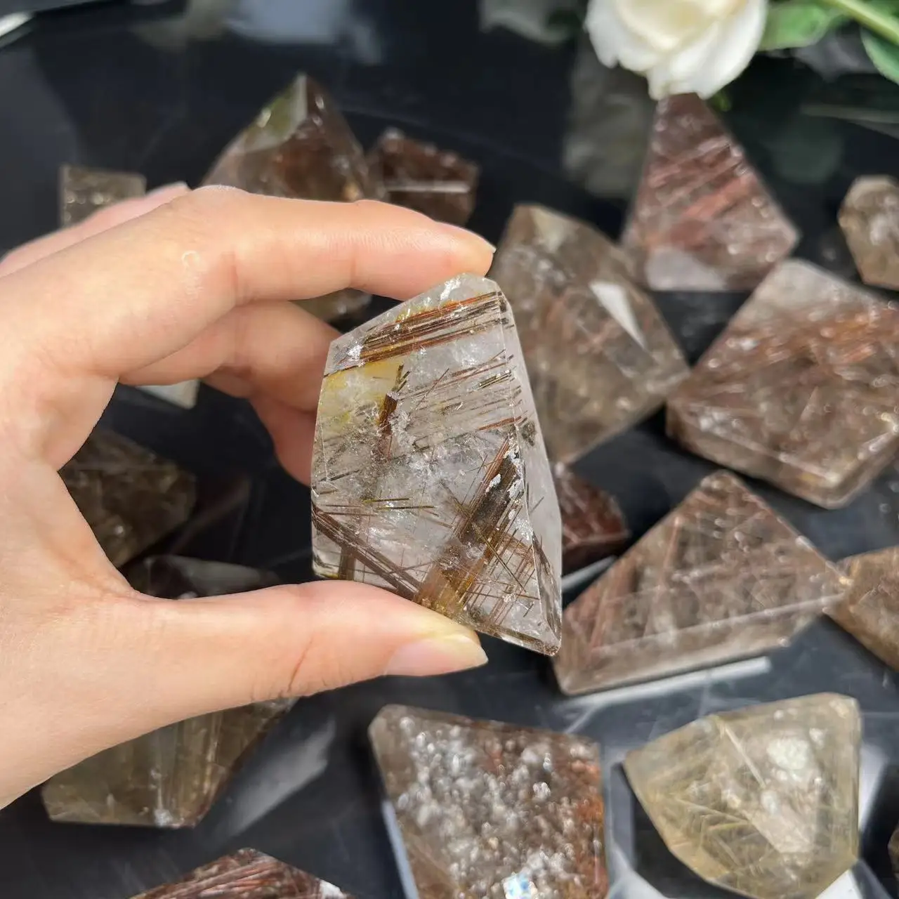 Высококачественные Заводские полированные драгоценные камни медные рутилированные без натуральных кристаллов для исцеления