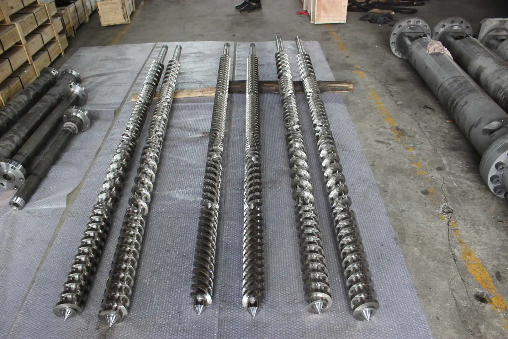 Machine Model WEBER DS12.32 DS 13.22 DS 850/2b PARALLEL TWIN SCREW BARREL FOR PVC EXTRUDER