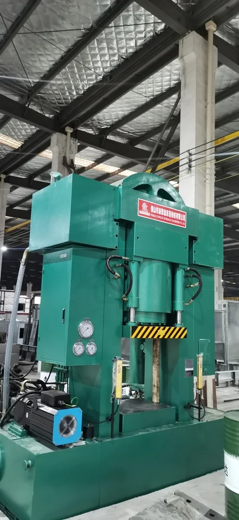 Cheap Price 3000T hydraulic press machine for cookware induction plate for easy installation