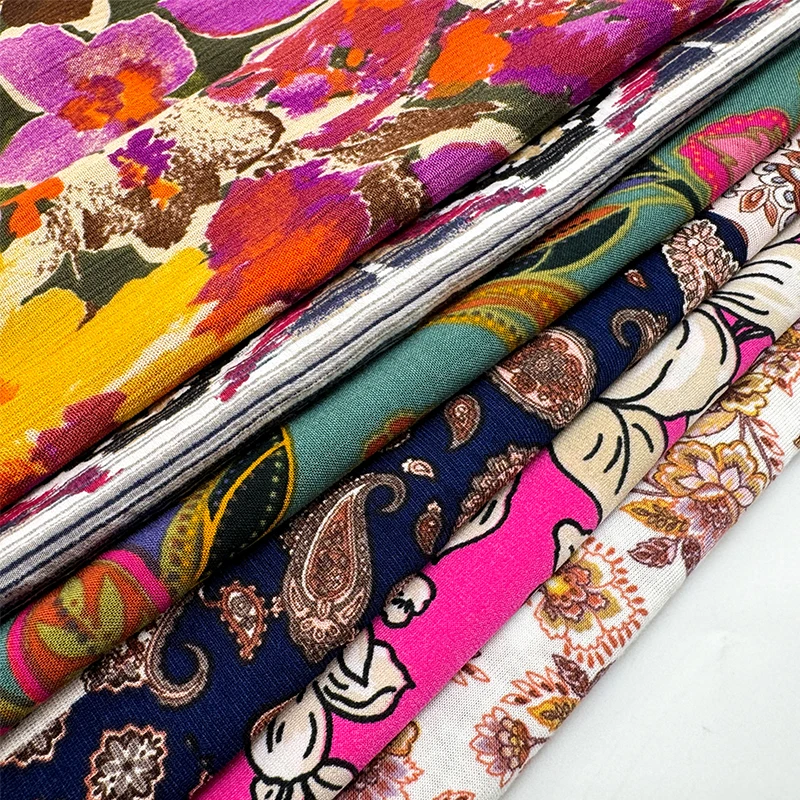 Wedtex Fabric Factory Customized Design Bohemian Ethnic Pattern Soft Tie-dye Viscose Challis Rayon Fabric