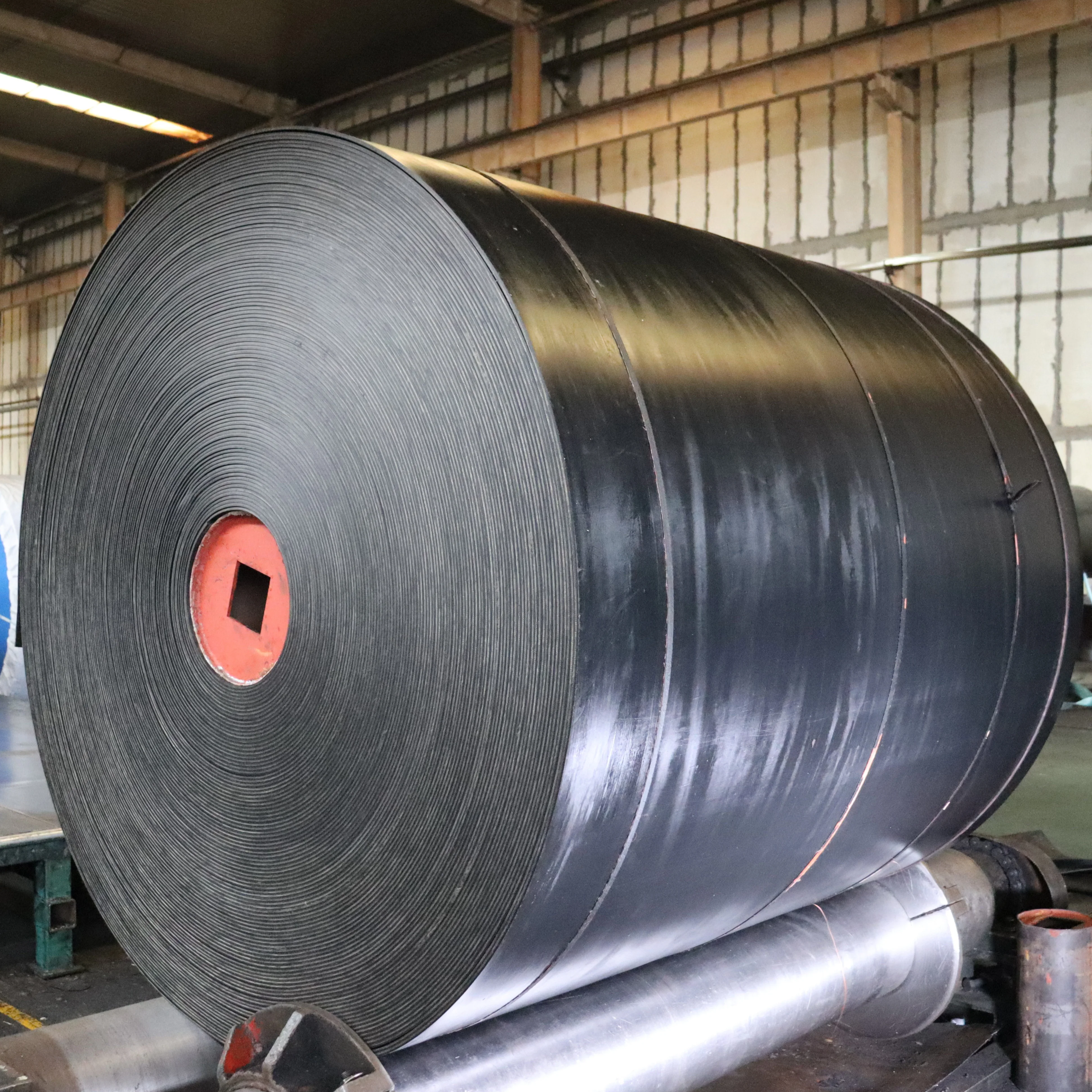 Factory Price High Quality Impact Resistant Steel Cord Conveyor Belt For Mining Industry