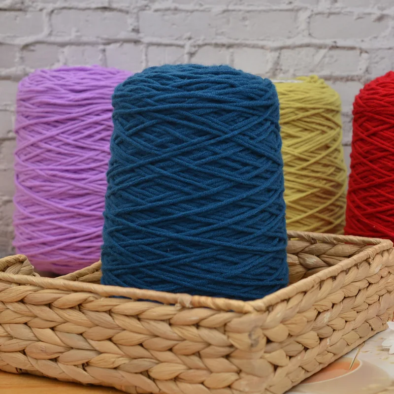 Wholesale factory  Tufting Rug Gun Carpet Yarn 8ply Milk Cotton 100% Acrylic Tufting Yarn for Mat Tufting Rug Poke show yarn
