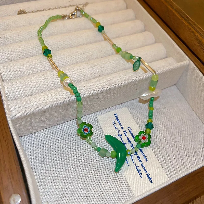 Shell Natural Stone Crystal Fashion Personality Collarbone Chain Color Beaded Necklace Wholesale Nigerian Bead Necklace Design