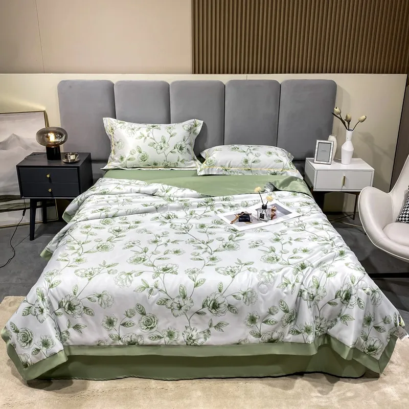 Satin Bed Sheet Set Bedding Custom Home Hotel Summer Bed Quilted Bedspreads 100 Polyester Comforter Duvet Quilt Super Soft Quilt