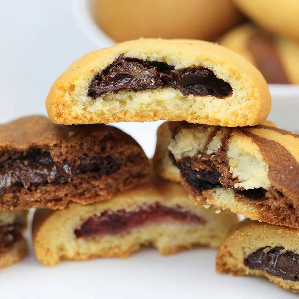 
Multifunction two color cookie and biscuit forming machine 