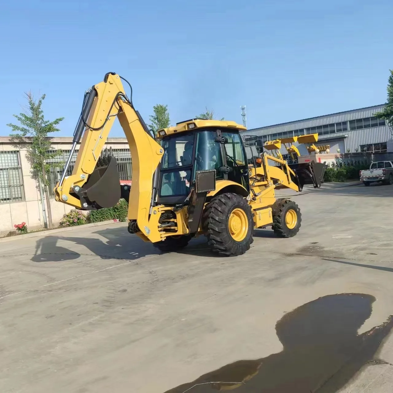 China Cheap Hydraulic Compact Rubber Tire Wheel Loader With Cabin Excavator Backhoe For Tractor