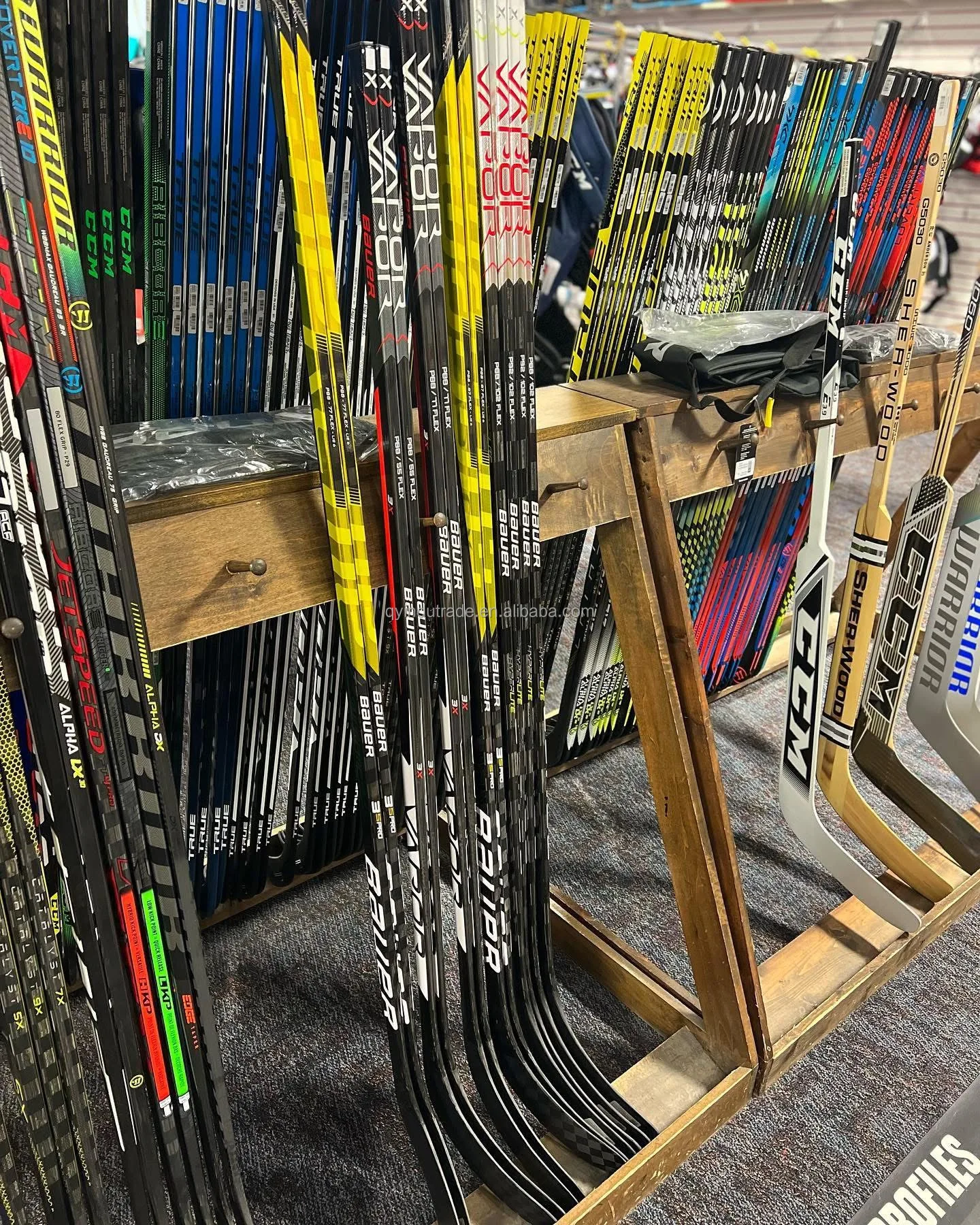 5000 Pcs Inventory List in Stock Sales Fast Shipping 7 Days to Your Door Carbon Fiber Senior Hockey Stick Ice