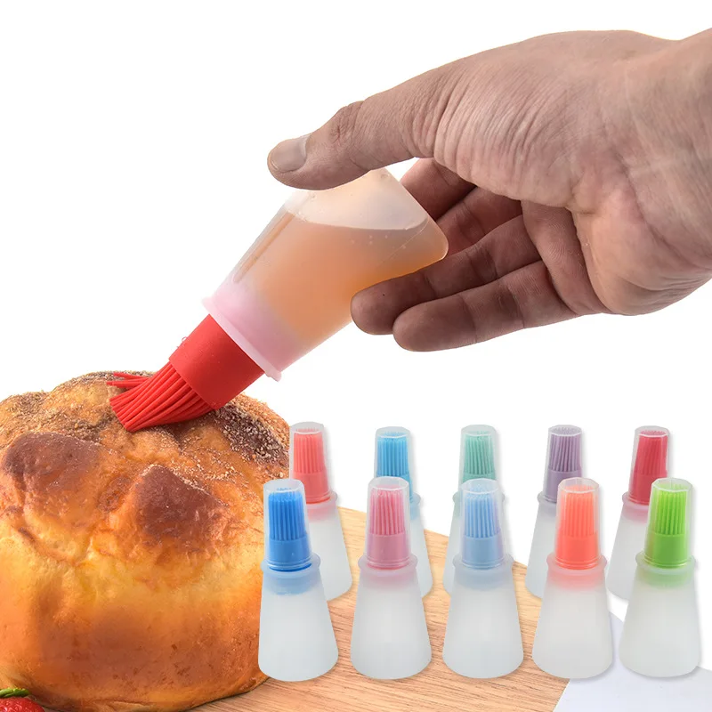 Wholesale BBQ oil bottle with brush silicone soy sauce brush kitchen gadgets oil dispenser bottle