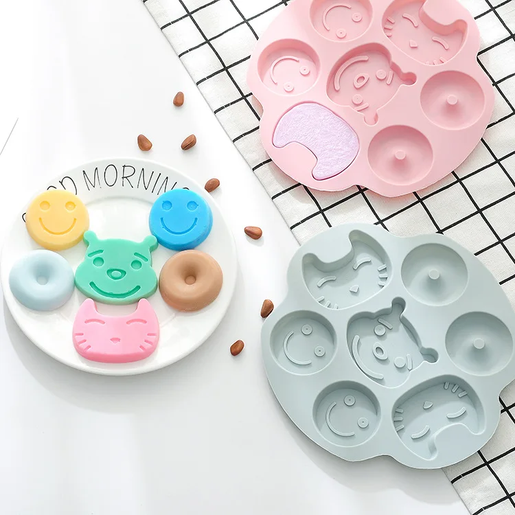 T1519 7 cavity cartoon emoticons doughnuts panda shaped baking molds Cookies cookies silicone cake molds